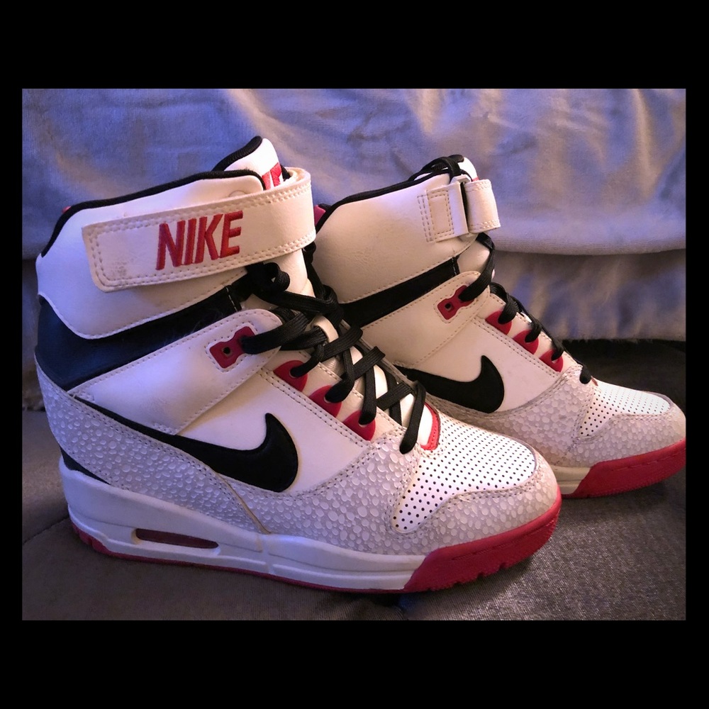 Nike